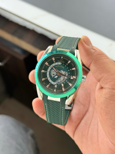 OMEGA  Seamaster Aqua Terra