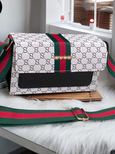 GUCCI Lady Broad Double Belt Sling Purse