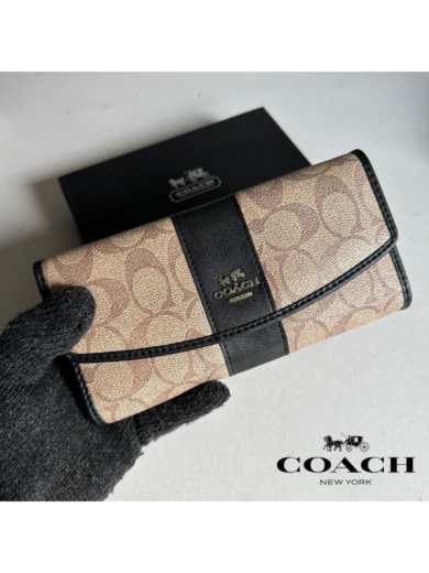 COACH Women Flap Wallet - Image 3