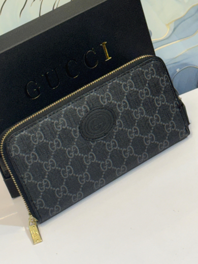 GUCCI Zipper Wallet - Image 6