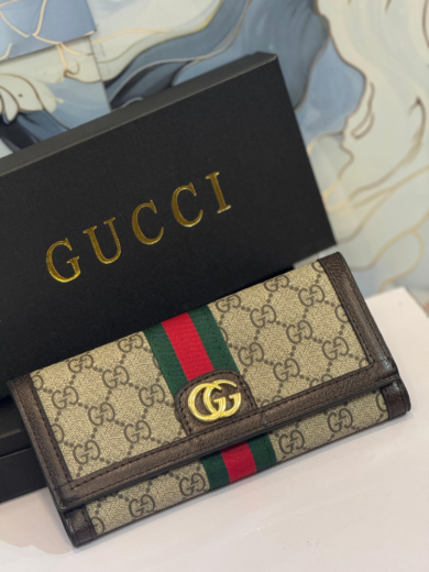 GUCCI Three Fold Wallet - Image 3