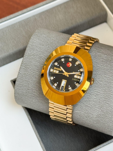 Rado Diastar Watch (Black Dial With Diamond Studded) - Image 2