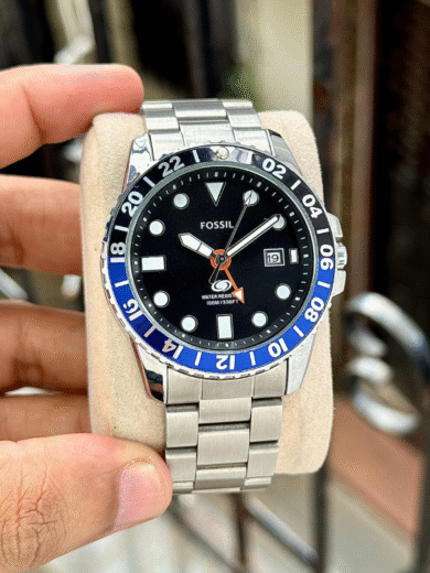 Fossil Sport Diver Stainless Steel Watch – Black Dial, Pepsi Bezel, Date, 100M Water Resistant Men’s