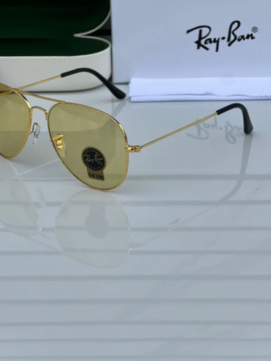 Ray-Ban Aviator Classic Sunglasses – Gold Metal Frame with Yellow Lens - Image 4