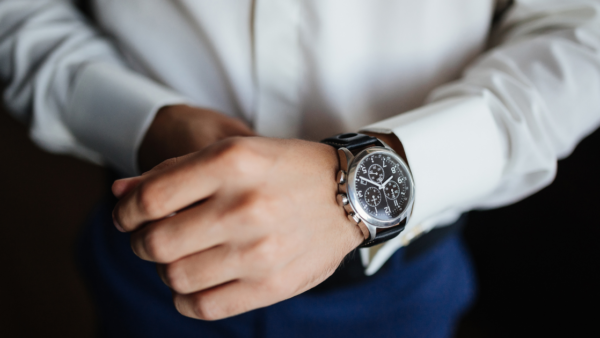 What Are the Issues Regarding the Pricing of Rado First Copy Watches in India