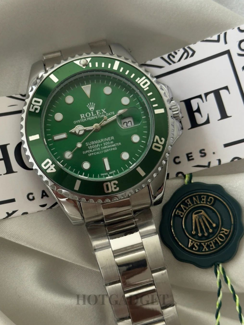 Buy Rolex Submariner Green Dial Stainless Steel Watch - Image 3